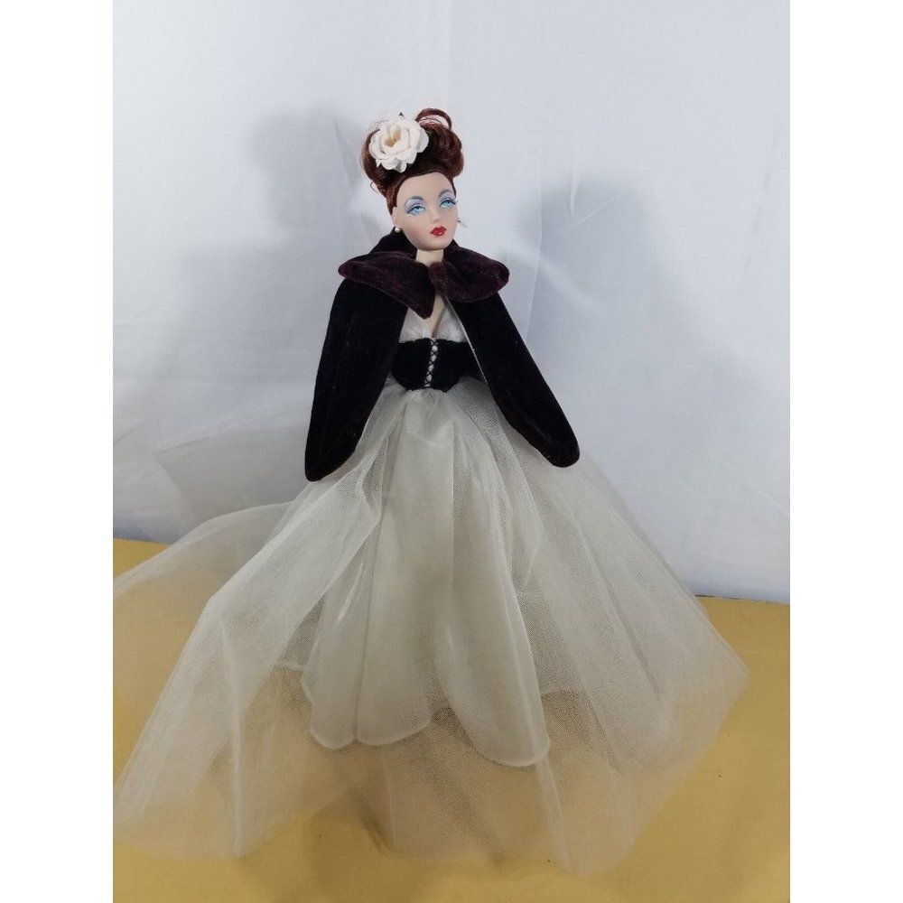 Mel Odom Doll 1995 Fashion 16.5"‎ tall evening Dress Ashton Drake